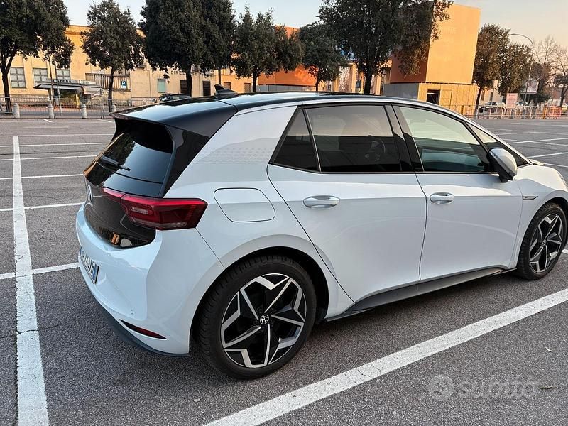Usata VW ID.3 69 kW (95 CV) 2020 Bianco Utilitaria