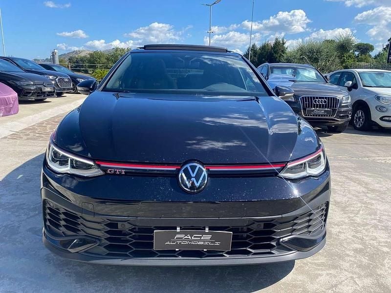 Usata VW Golf VIII CLUB 300 CV (220 kW) 2024 Nero Berlina