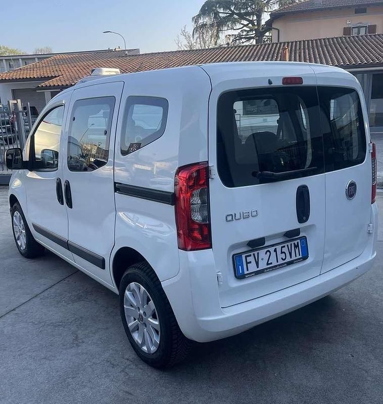 Usata Fiat Qubo Lounge 95 CV (69 kW) 2019 Bianco Monovolume