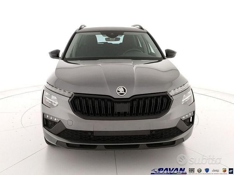 Usata Skoda Kamiq 95 CV (69 kW) 2025 Grigio scuro SUV