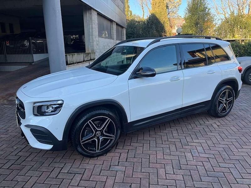 Usata Mercedes GLB180 Premium 116 CV (85 kW) 2021 Bianco polare SUV