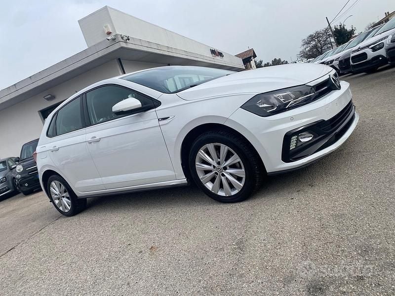 Usata VW Polo Highline 95 CV (69 kW) 2019 Bianco Utilitaria