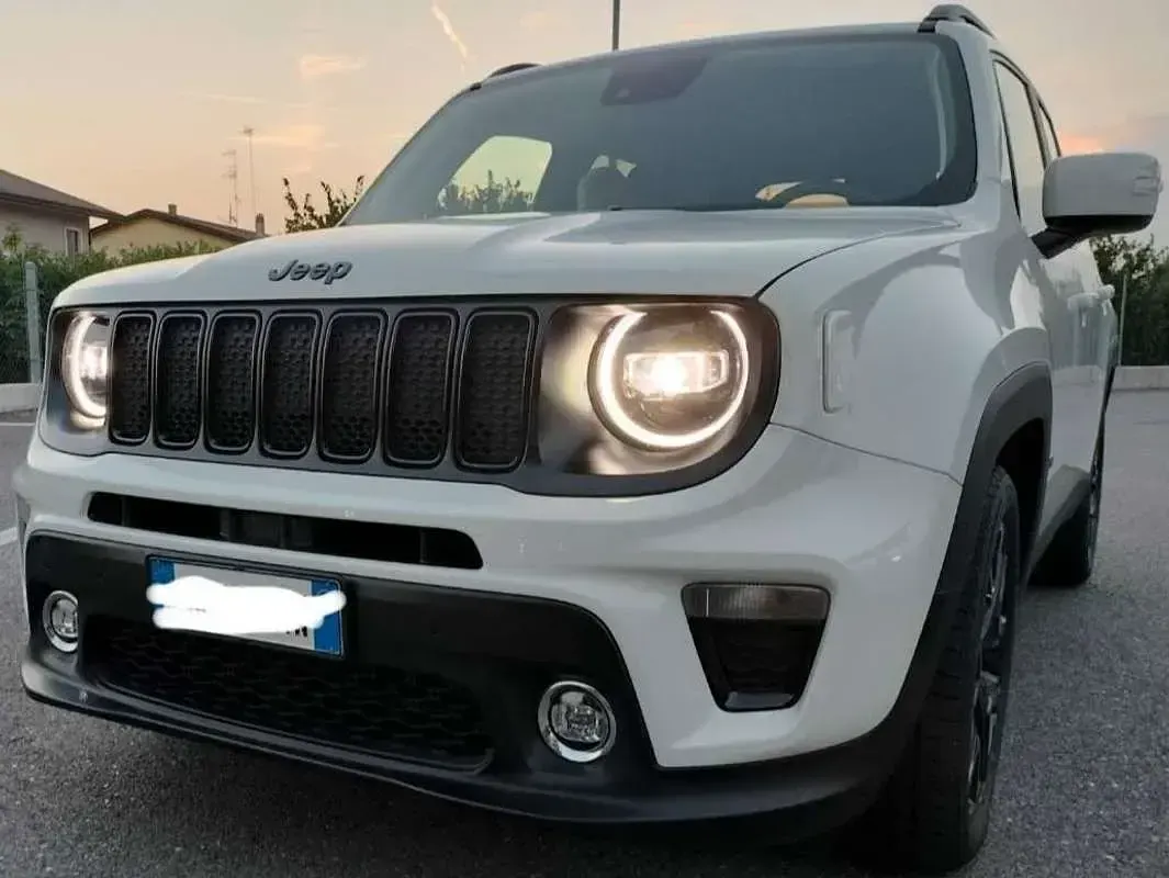 Usata Jeep Renegade Limited 131 CV (96 kW) 2021 Bianco SUV