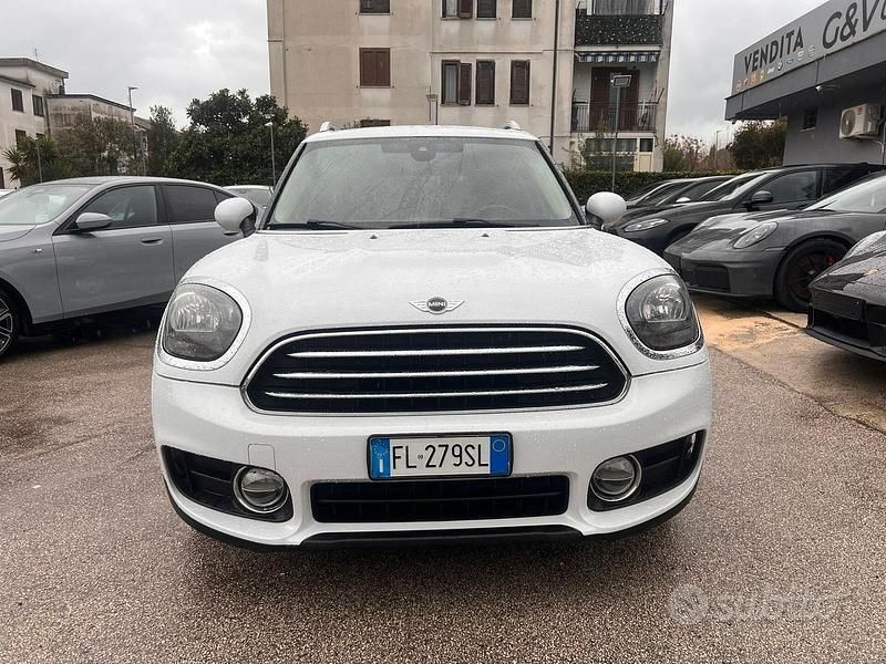 Occasion Mini Cooper D Countryman Business 150 ch (110 kW) 2017 Blanc SUV