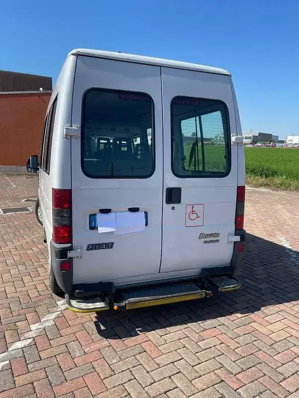 Usata Fiat Ducato 87 CV (63 kW) 1999 Bianco Furgone