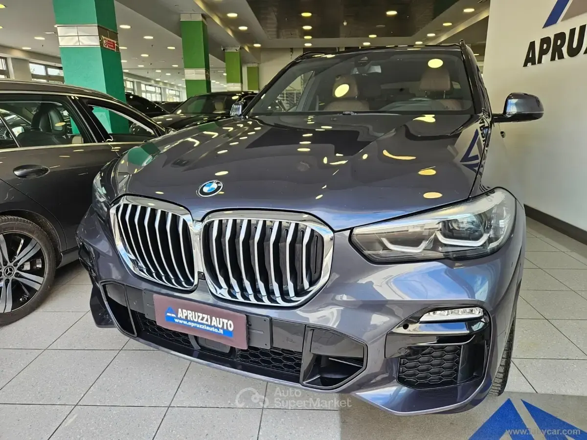 Usata BMW X5 M Sport 265 CV (194 kW) 2019 Grigio SUV