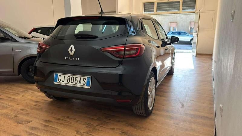 Usata Renault Clio V Life 101 CV (74 kW) 2022 Other Berlina