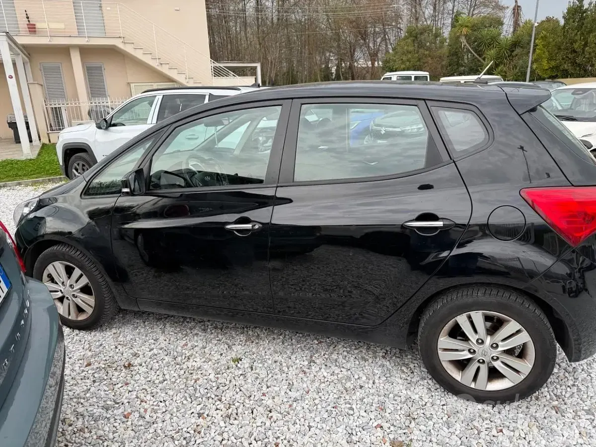 Occasion Hyundai ix20 116 ch (85 kW) 2014 Noir Citadine