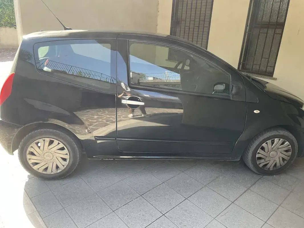 Usata Citroën C2 Exclusive 60 CV (44 kW) 2007 Nero Utilitaria
