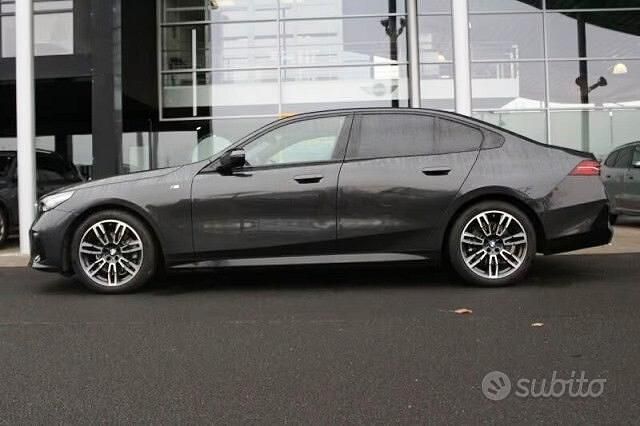Usata BMW 520 M Sport 197 CV (144 kW) 2024 Sophisto Berlina
