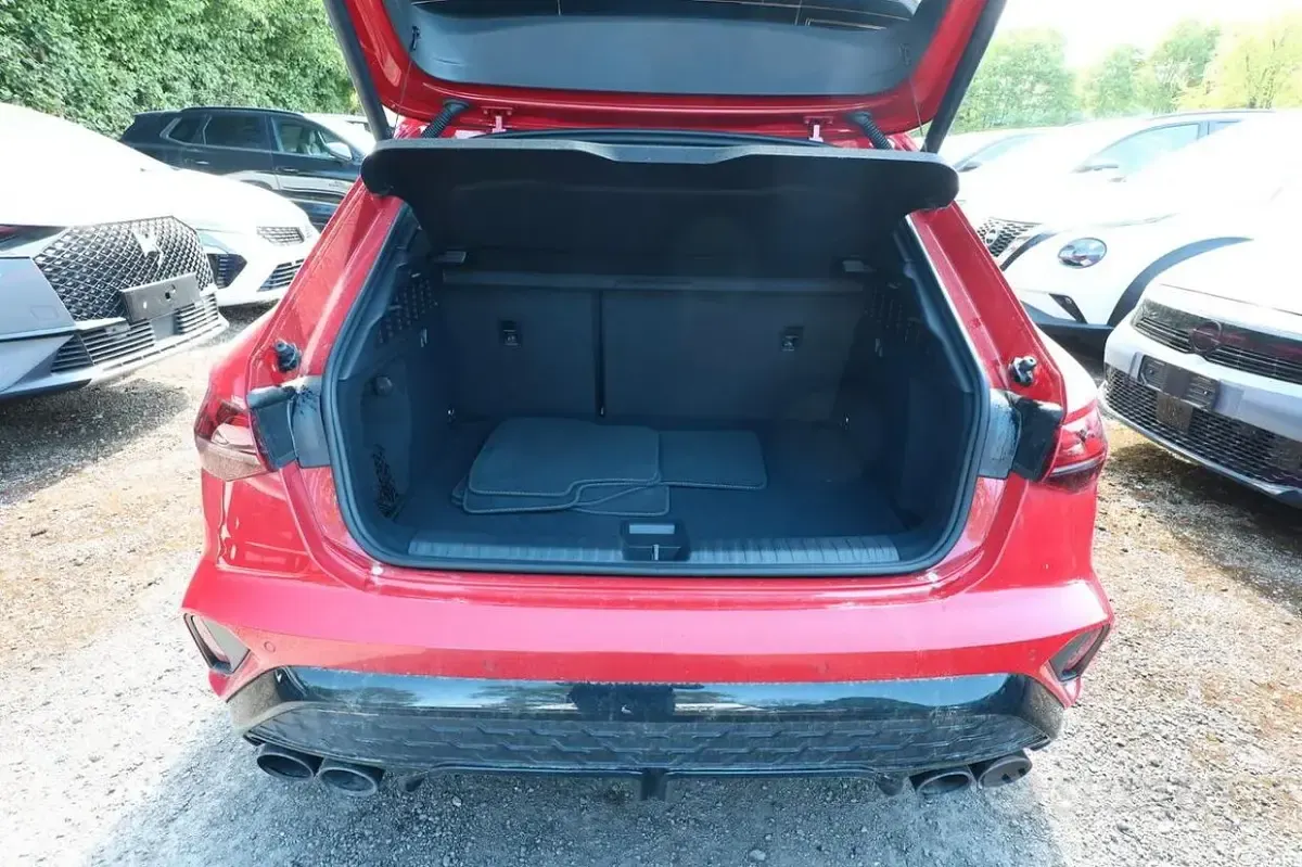 Nuova Audi S3 Comfort 333 CV (244 kW) 2026 Rosso Berlina