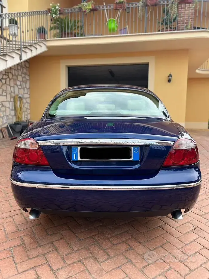 Usata Jaguar S-Type S 207 CV (152 kW) 2004 Blu Berlina