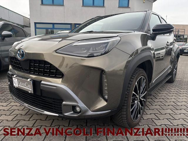 Usata Toyota Yaris Cross 92 CV (67 kW) 2022 Grigio SUV