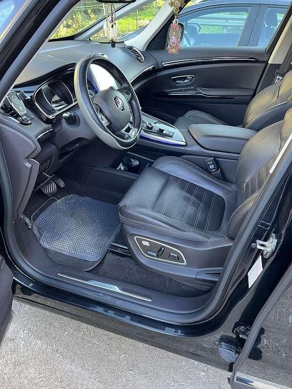 Usata Renault Espace Initiale Paris 160 CV (117 kW) 2015 Nero Monovolume