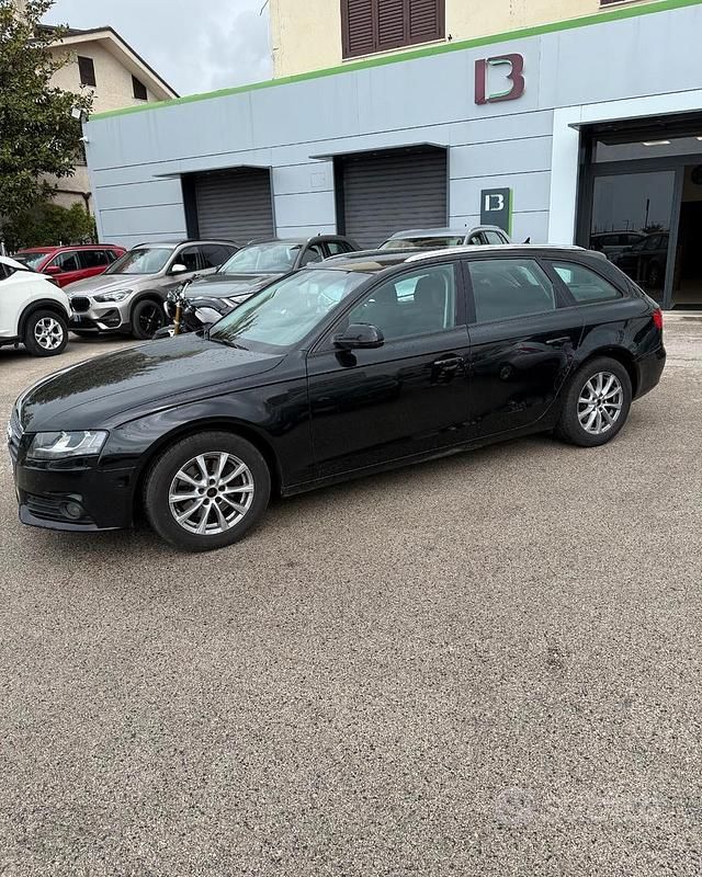 Occasion Audi A4 Advanced 120 PK (88 kW) 2015 Zwart Stationwagen