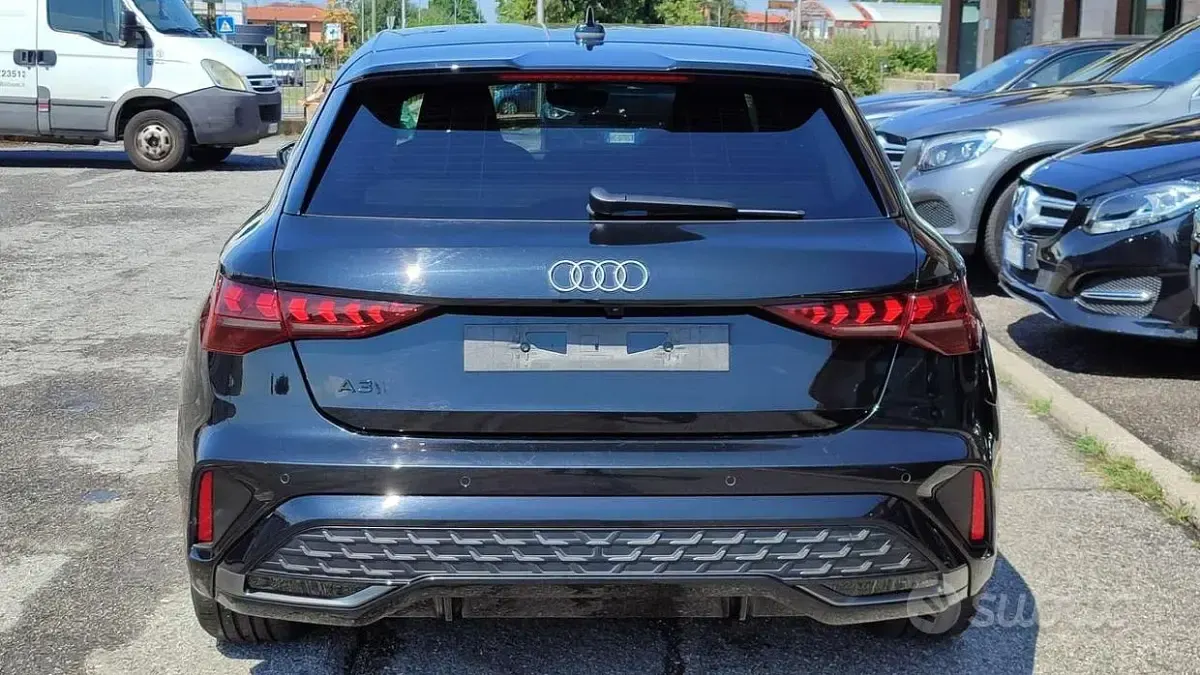 Usata Audi A3 S-Line 150 CV (110 kW) 2025 Nero Berlina