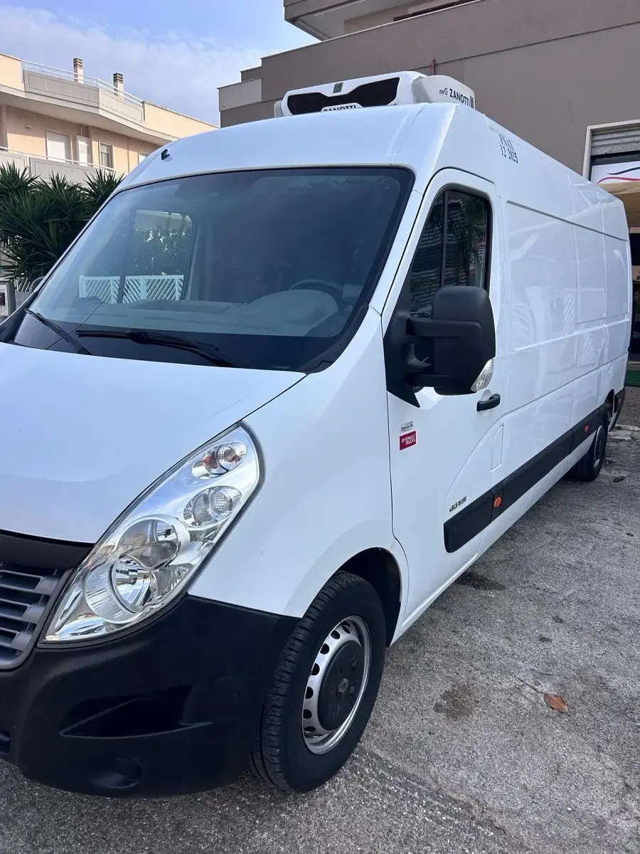 Usata Renault Master 136 CV (100 kW) 2017 Bianco Furgone