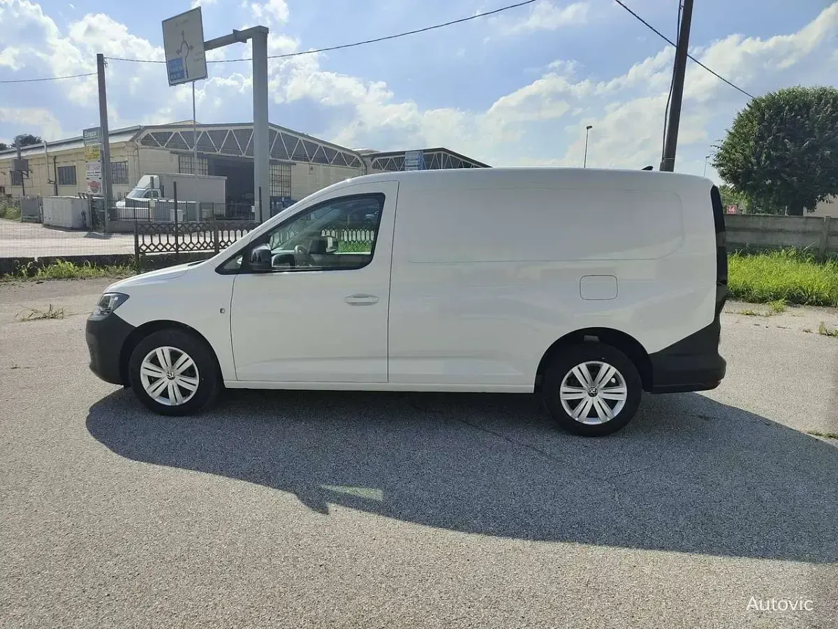 Usata VW Caddy Maxi 102 CV (75 kW) 2024 Bianco Monovolume