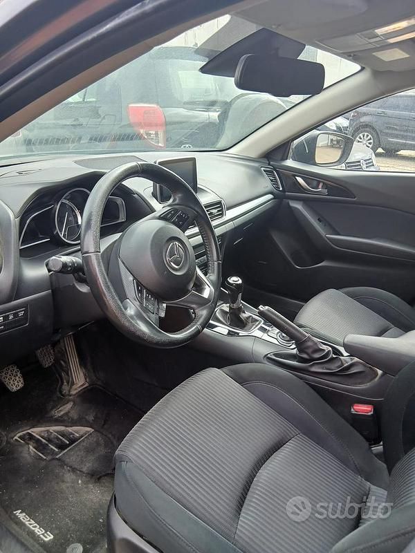 Begagnad Mazda 3 Evolve 150 HK (110 kW) 2014 Sedan