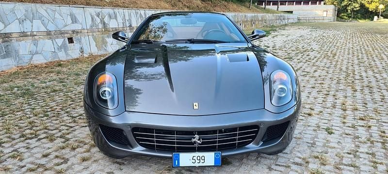 Usata Ferrari 599 620 CV (456 kW) 2008 Grigio Coupé