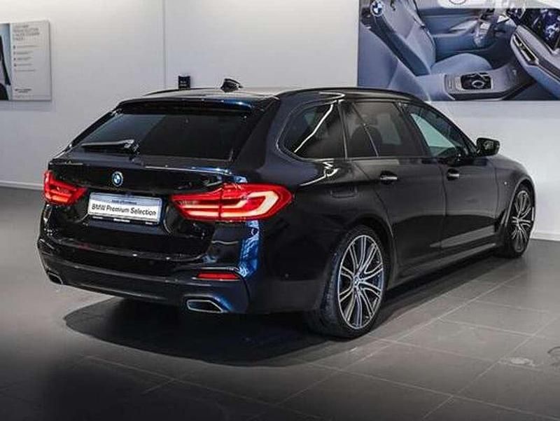 Usata BMW 520 M Sport 190 CV (139 kW) 2018 Blu/azzurro Station wagon