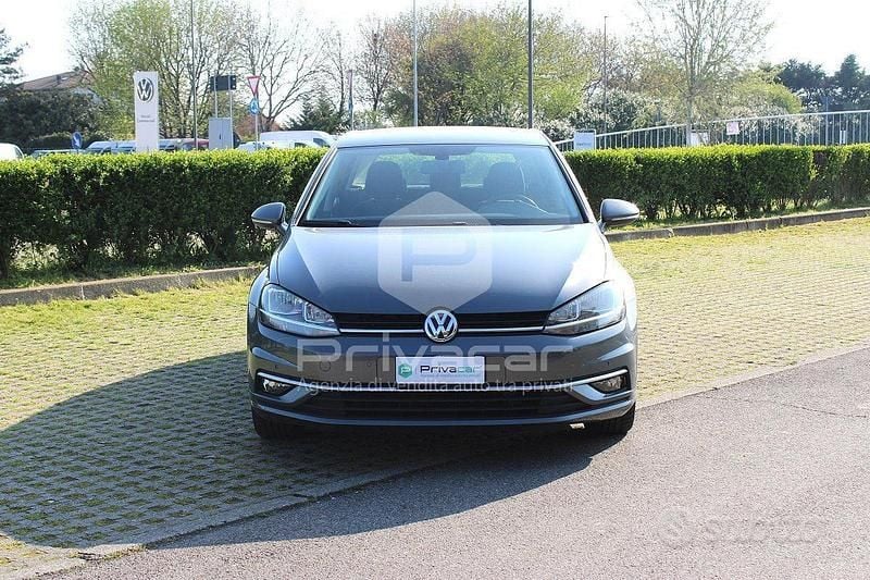 Usata VW Golf VII Business 116 CV (85 kW) 2018 Grigio Utilitaria