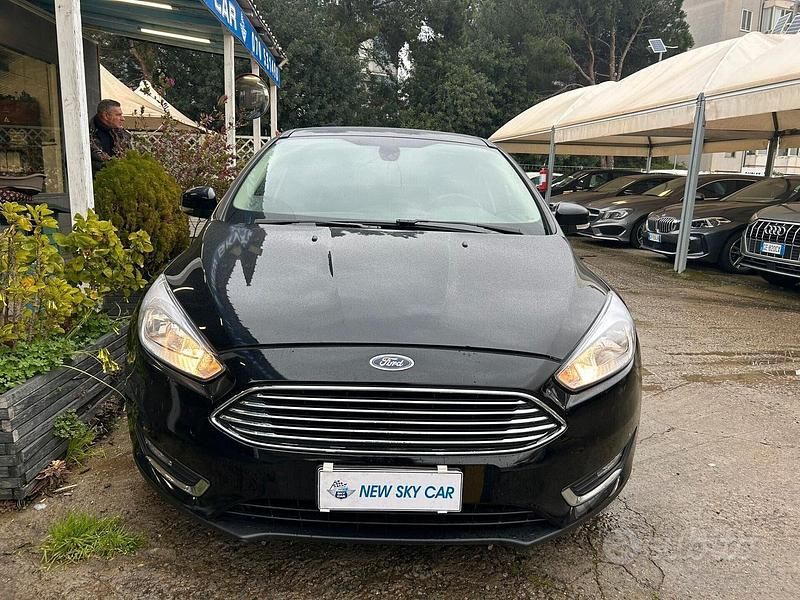 Usata Ford Focus Titanium X 125 CV (91 kW) 2017 Nero Berlina