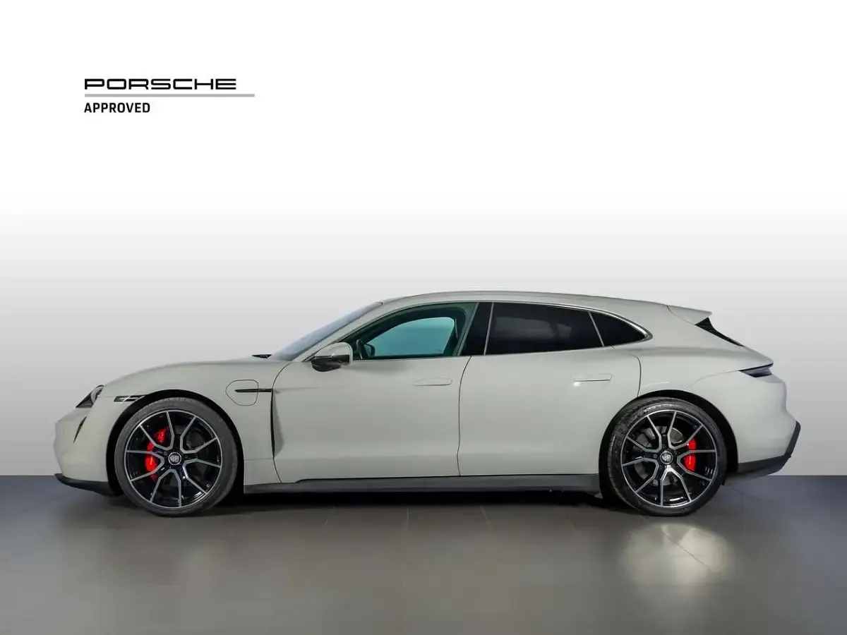 Usata Porsche Taycan Cross Turismo 139 kW (190 CV) 2023 Gesso Station wagon