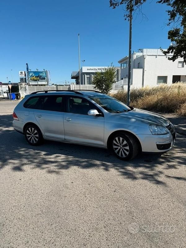 Usata VW Golf VI 116 CV (85 kW) 2009 Utilitaria