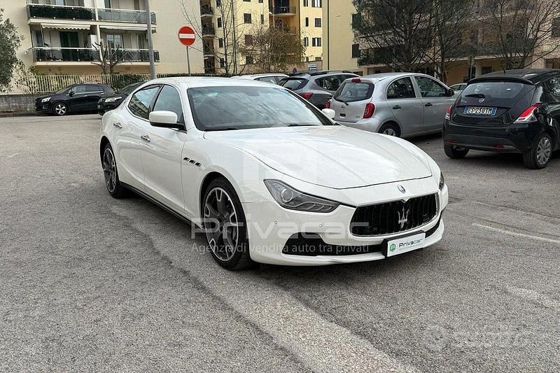 Usata Maserati Ghibli 250 CV (183 kW) 2015 Bianco Berlina