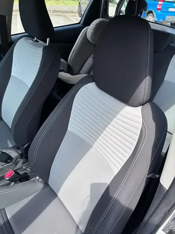 Usata Toyota Yaris Active 72 CV (52 kW) 2019 Berlina