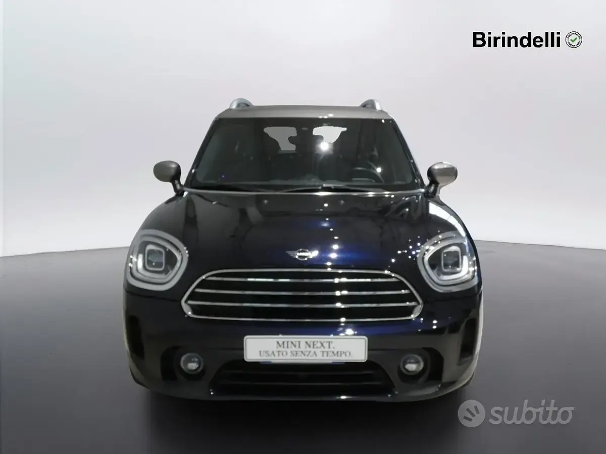 Käytetty Mini Countryman 150 HP (110 kW) 2022 Musta Katumaasturi