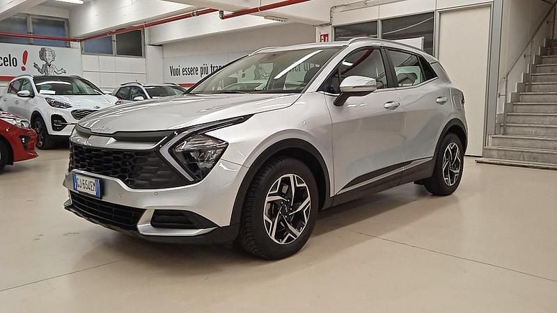 Begagnad Kia Sportage 150 HK (110 kW) 2022 Silver SUV