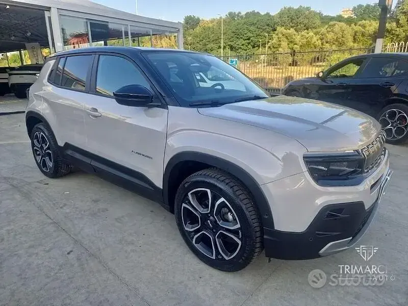 Usata Jeep Avenger Summit 101 CV (74 kW) 2024 Other SUV