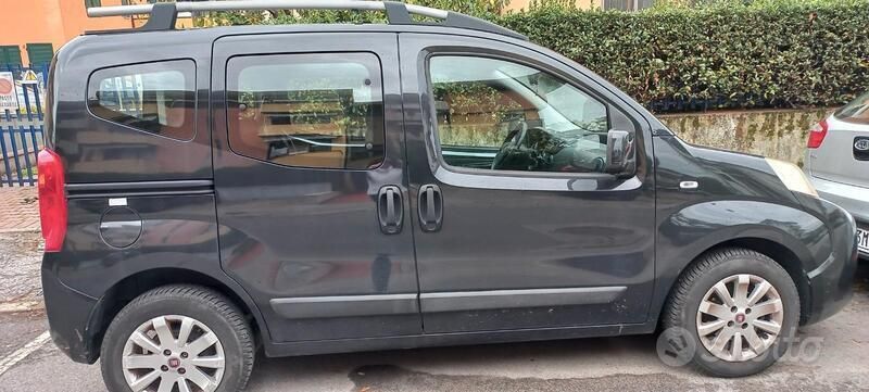 Usata 2015 Fiat Qubo Trekking Monovolume | 6000 € (Buon prezzo) - Immagine 1/4