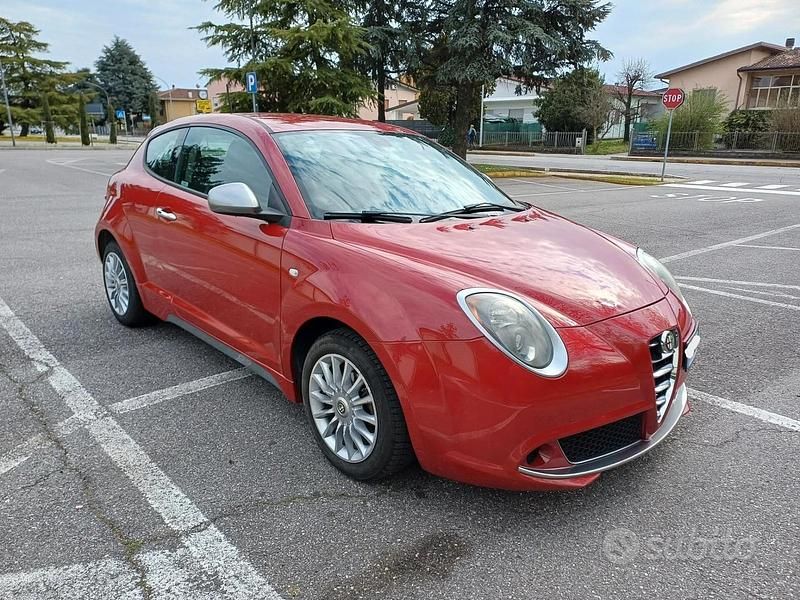 Usata Alfa Romeo MiTo 78 CV (57 kW) 2016 Rosso Utilitaria