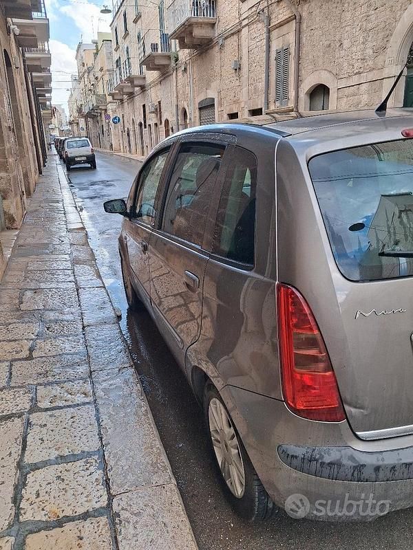 Usata Lancia Musa 69 CV (50 kW) 2005 Marrone Monovolume