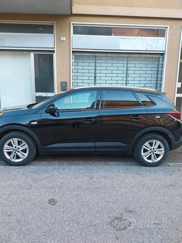 Usata Opel Grandland X 131 CV (96 kW) 2020 Nero SUV