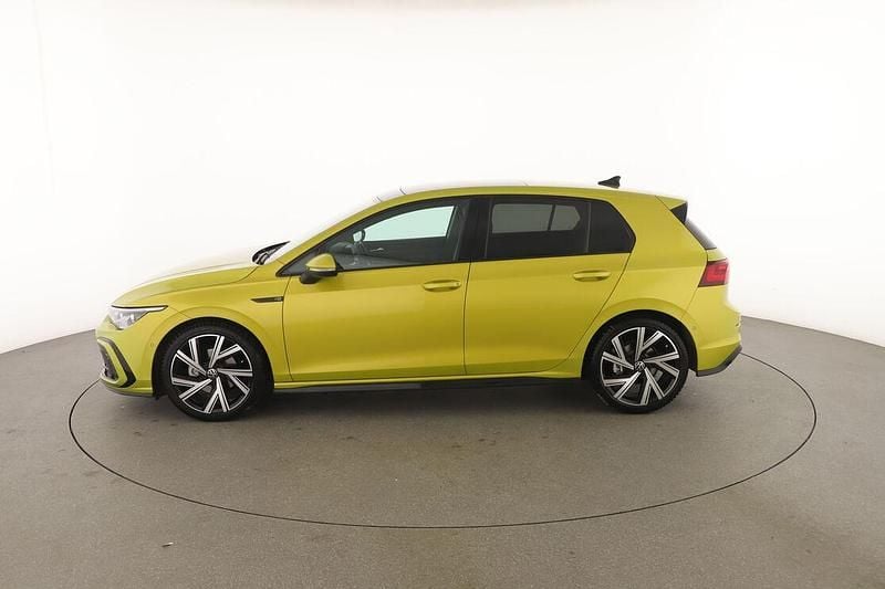 Usata VW Golf VIII R-line 150 CV (110 kW) 2021 Giallo
