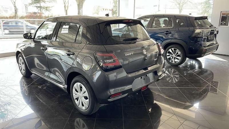 Nuova Suzuki Swift 82 CV (60 kW) 2026 Grigio Utilitaria