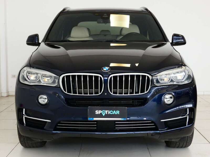 Usata BMW X5 Luxury Line 245 CV (180 kW) 2016 Blu/azzurro SUV