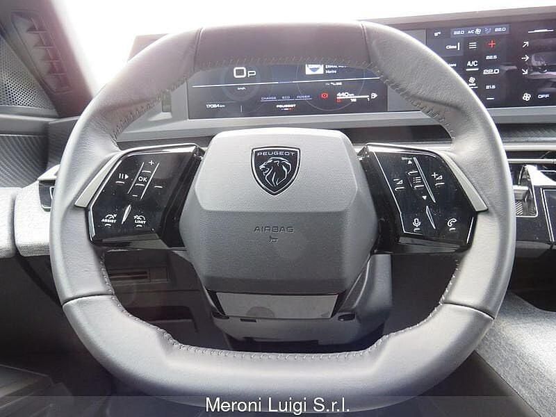 Usata Peugeot 5008 Allure 196 CV (144 kW) 2025 Grigio SUV