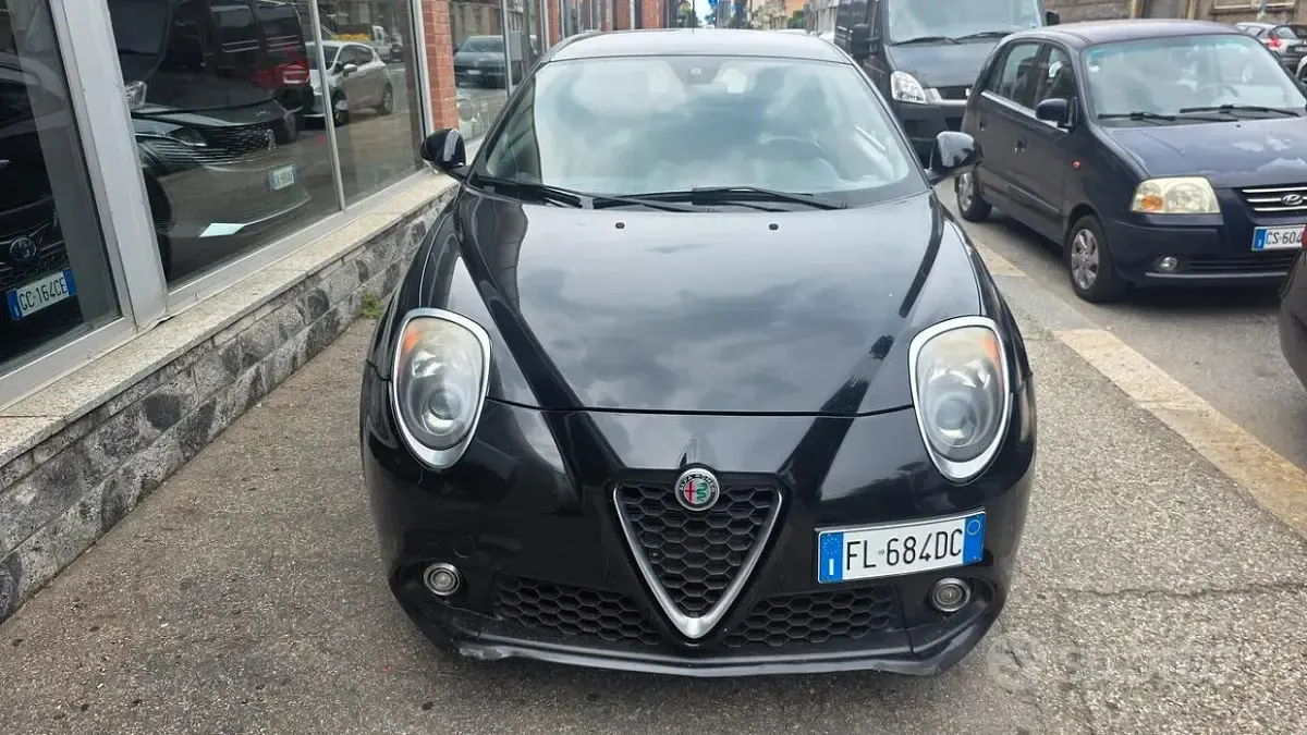Usata Alfa Romeo MiTo 77 CV (56 kW) 2017 Nero Utilitaria