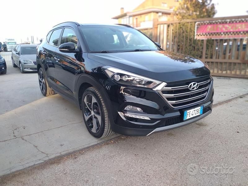 Usata Hyundai Tucson Xpossible 141 CV (103 kW) 2016 Nero SUV