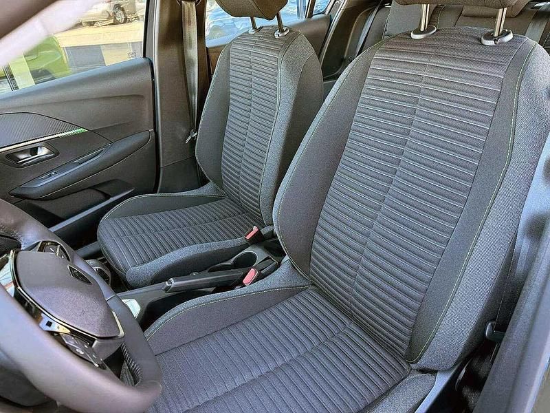 Nuova Peugeot 208 Business-Line 101 CV (74 kW) 2026 Bianco okenite Utilitaria