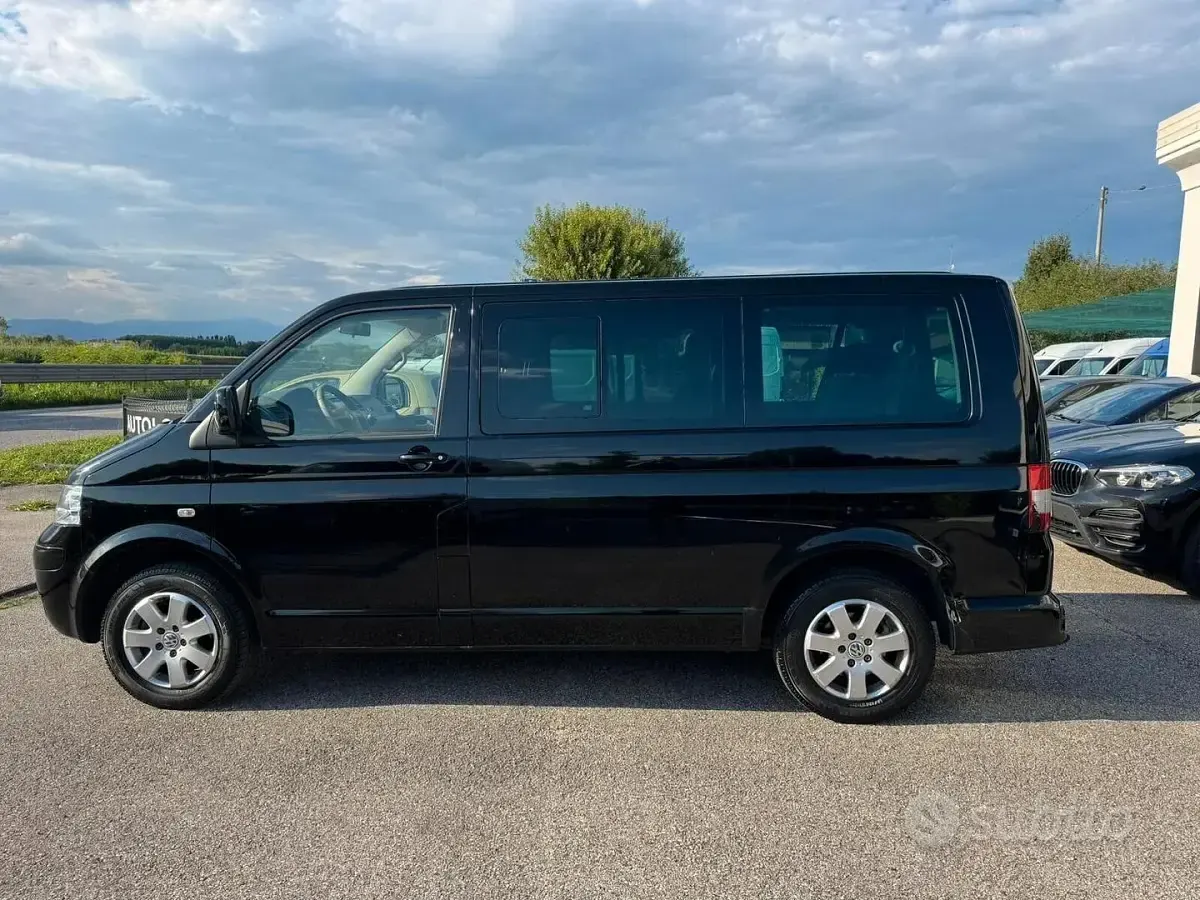 Usata VW Transporter Comfortline 102 CV (75 kW) 2008 Nero Furgone