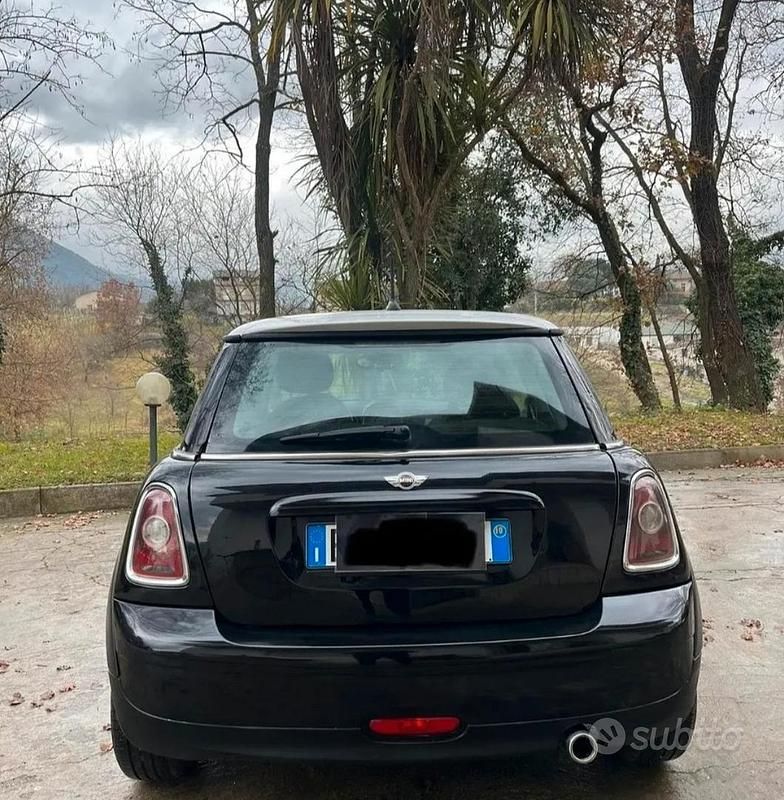 Usata Mini One D 90 CV (66 kW) 2010 Nero Utilitaria