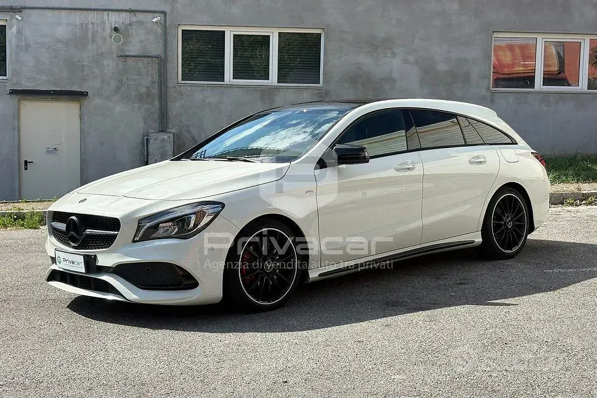 Usata Mercedes CLA220 Premium 177 CV (130 kW) 2016 Coupé