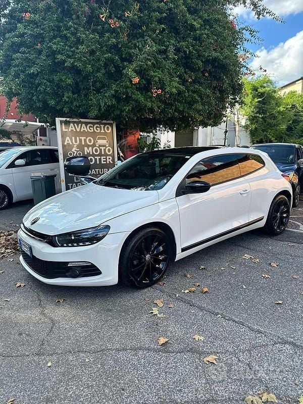 Usata VW Scirocco 140 CV (102 kW) 2012 Bianco Coupé