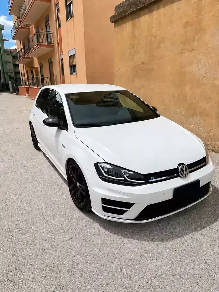 Usata VW Golf VII R-line 110 CV (80 kW) 2016 Bianco Berlina